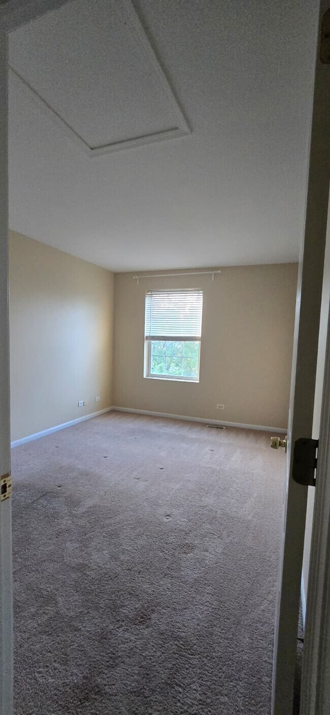 Building Photo - 2986 Peachtree Cir