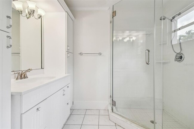Building Photo - 3120 S Julia Cir