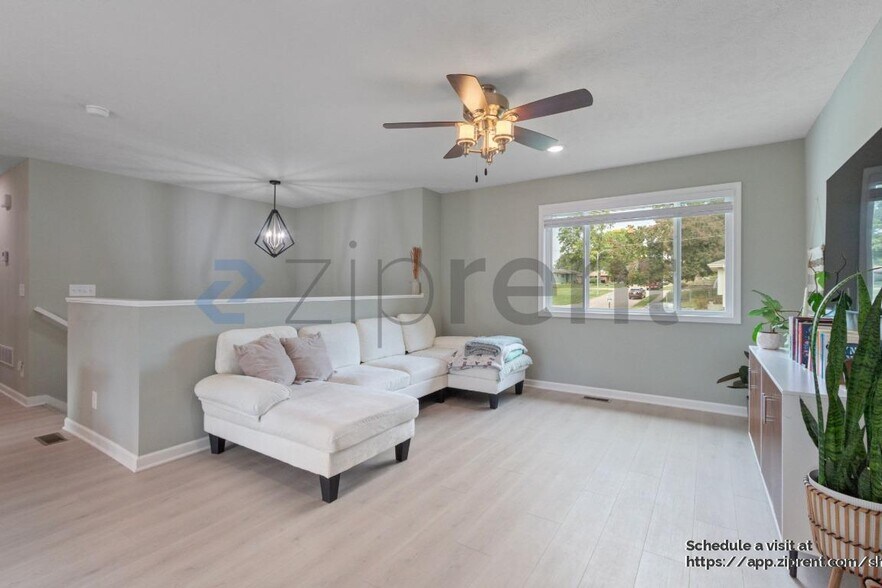 Building Photo - 5323 P St