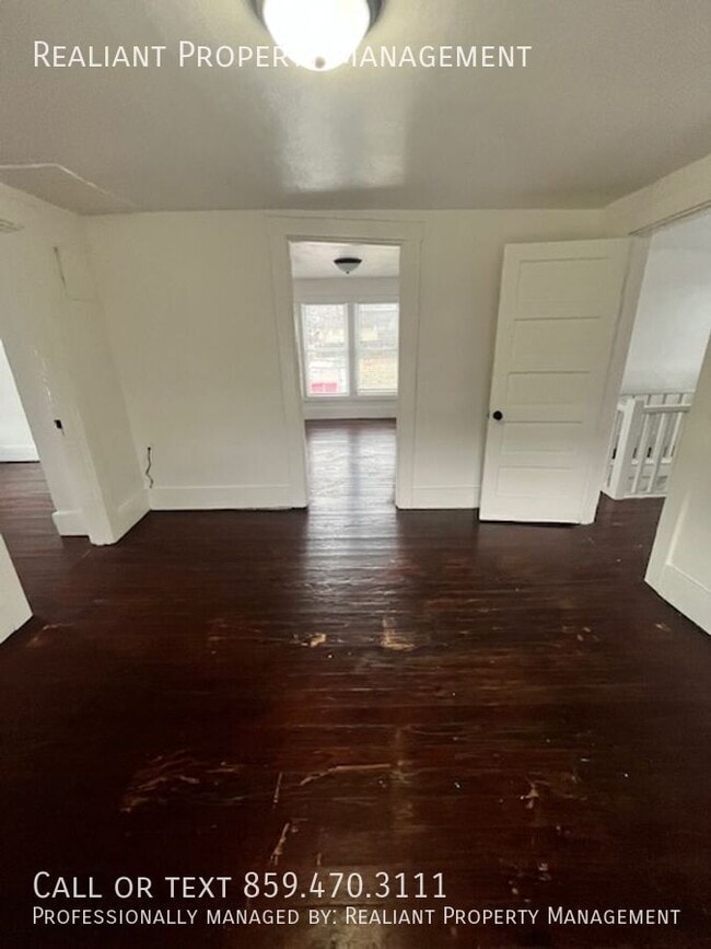 Building Photo - 136 Fourth Street-