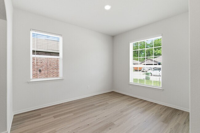 Building Photo - 10642 Lost aples Dr