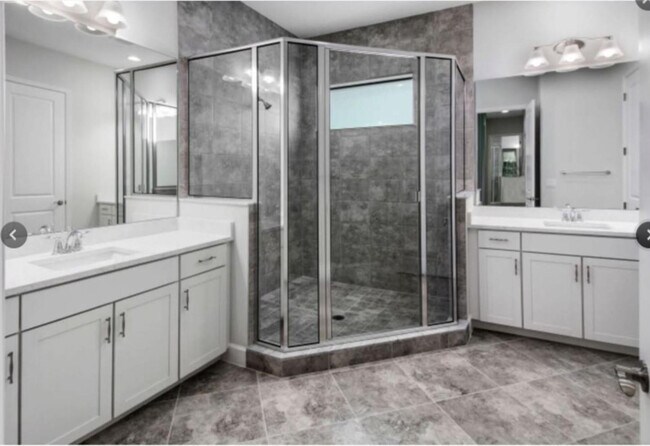 Building Photo - 5459 Liberty Ln