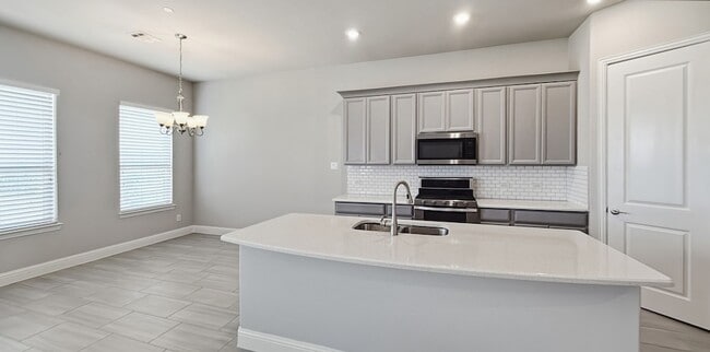 Building Photo - 5518 Liberty Dr