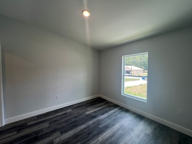 Building Photo - GREAT 3 BD/2BA Home in Ocala!!