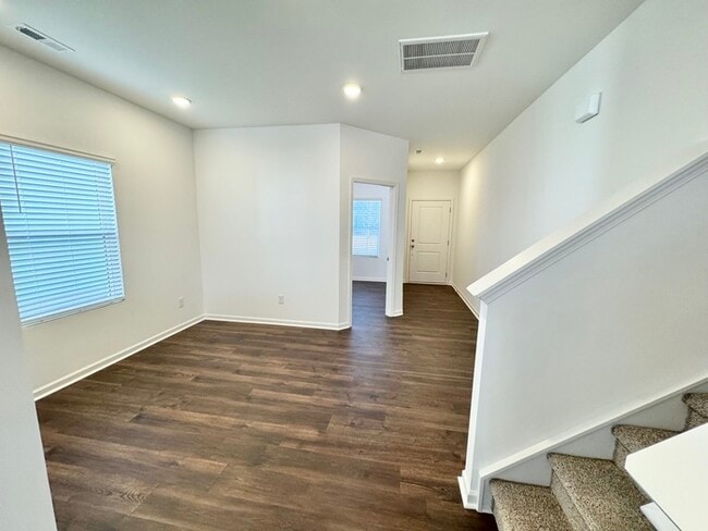 Building Photo - 4 br 2.5 ba with 2 car garage new construction