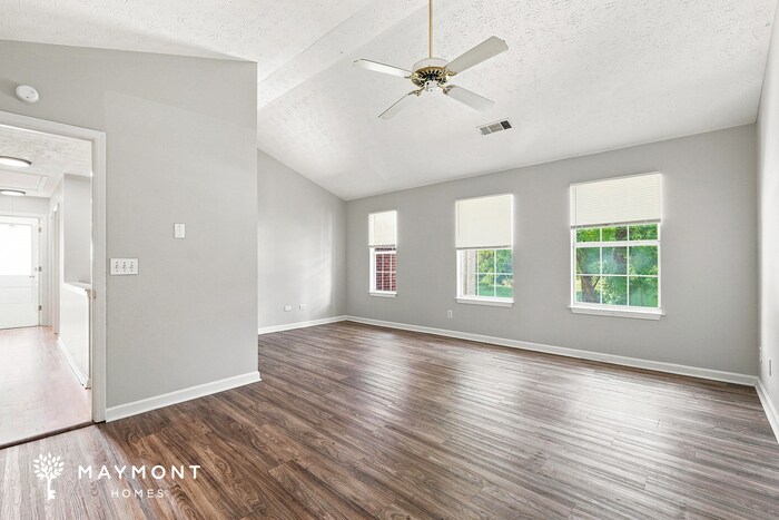 Building Photo - 1255 Martinique Ct SW