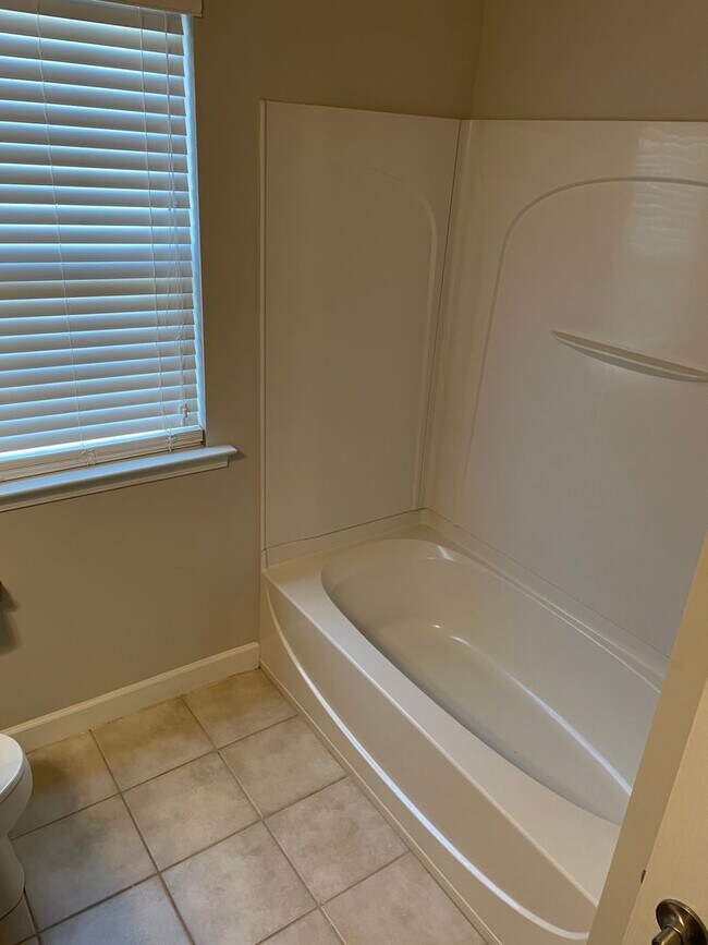 Building Photo - 5-Bedroom in Cabarrus County Schools with Fenced Yard