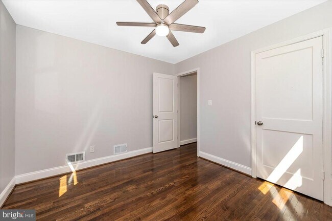 Building Photo - 13205 Okinawa Ave