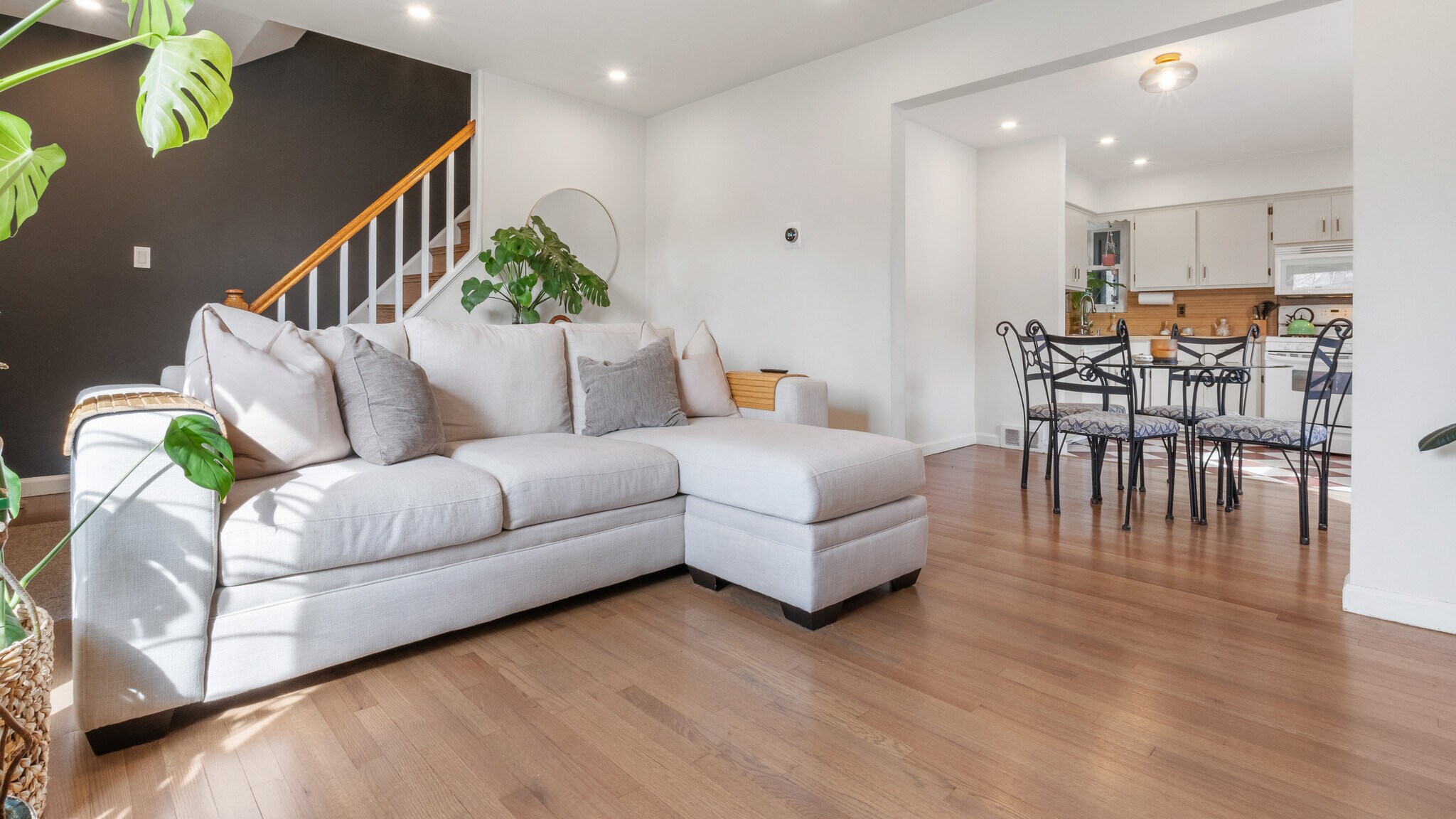 Building Photo - 44 Schlosser Dr