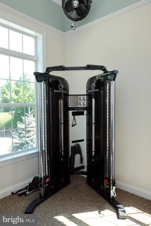 Building Photo - 35 Derby Dr