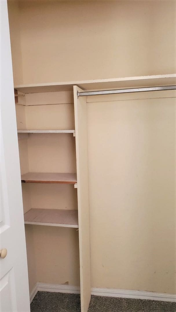 Building Photo - Super 3 Bed 2 Bath 2 Car Garage in Rolling...