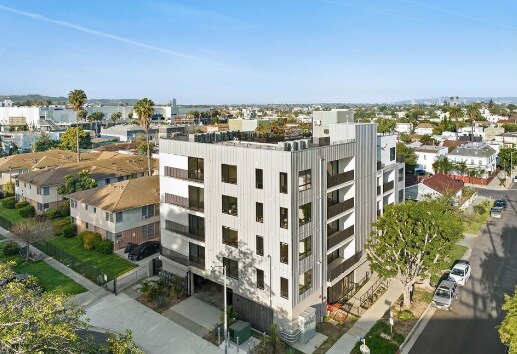 Building Photo - 4506 Dockweiler St