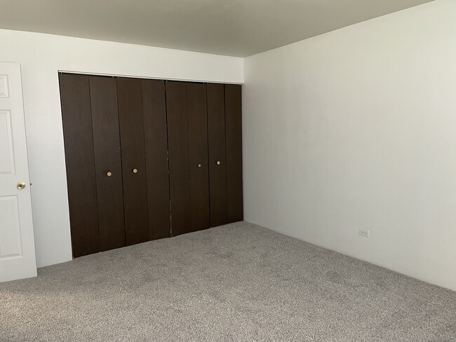 Building Photo - 1023 Kuhn Rd