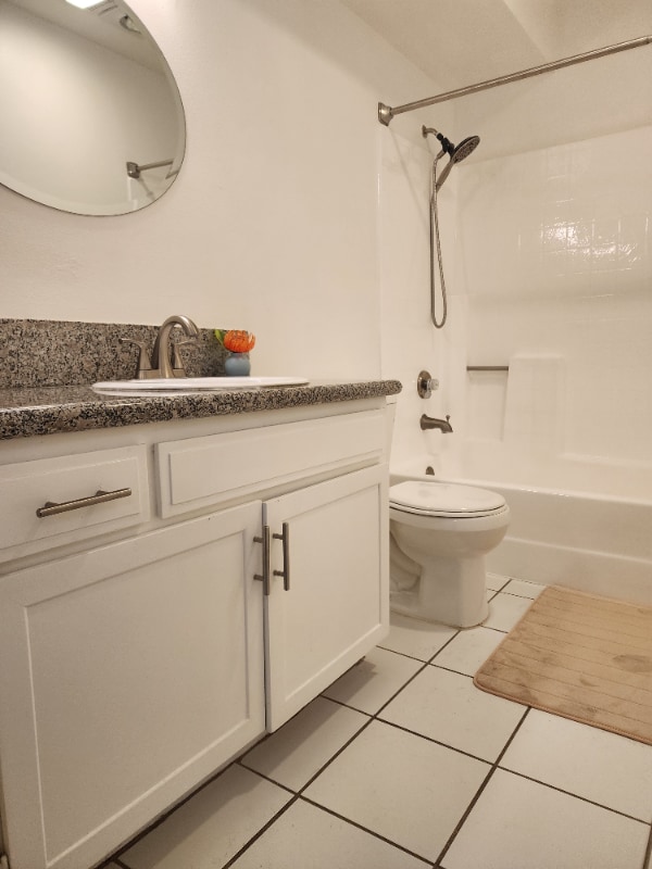 Building Photo - 5325 Denny Ave