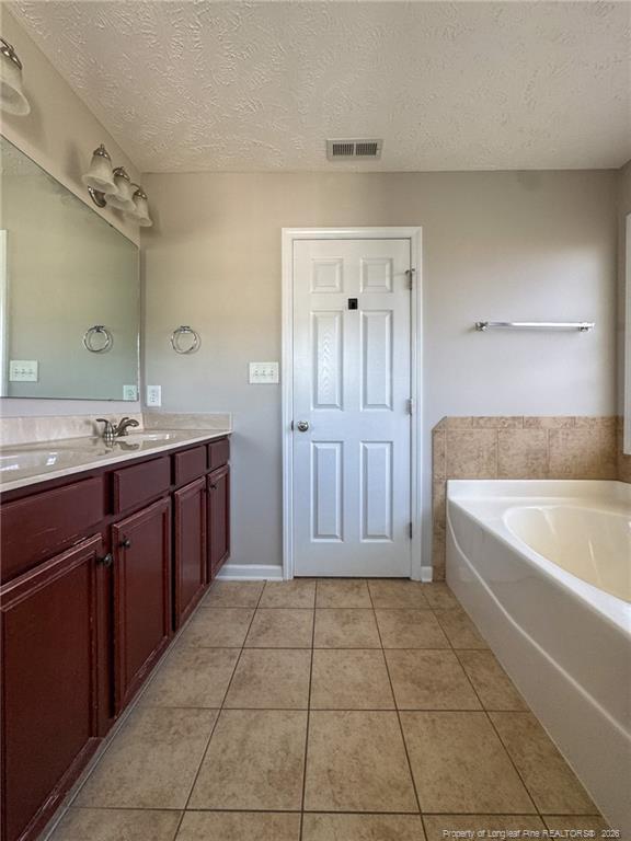 Building Photo - 136 Ivy Stone Dr
