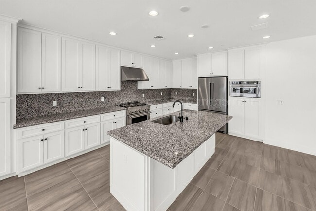 Building Photo - 111 Sea Shell Ave