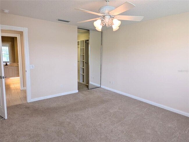 Building Photo - 5557 Avellino Pl