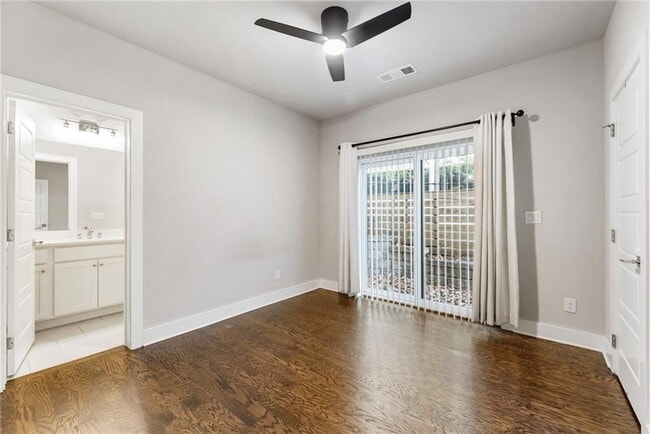 Building Photo - 1819 Huntington Hills Ln NW