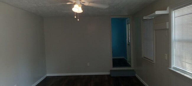 Building Photo - 14637 Kenny St