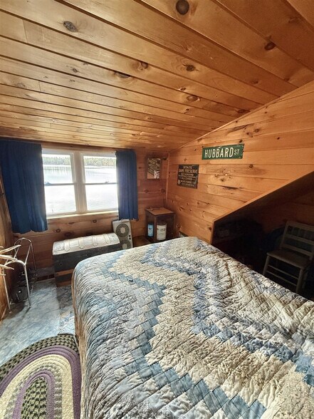 Building Photo - 156 Barker Pond Rd