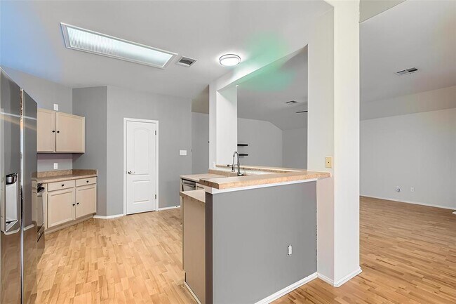Building Photo - 3706 Haleys Way
