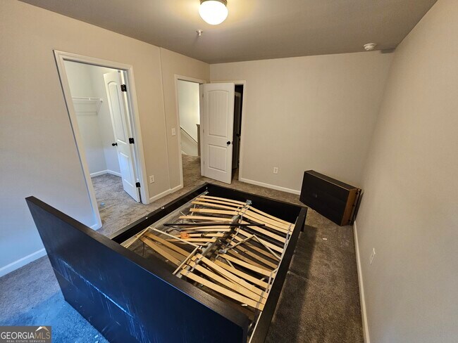 Building Photo - 3004 Bayrose Cir