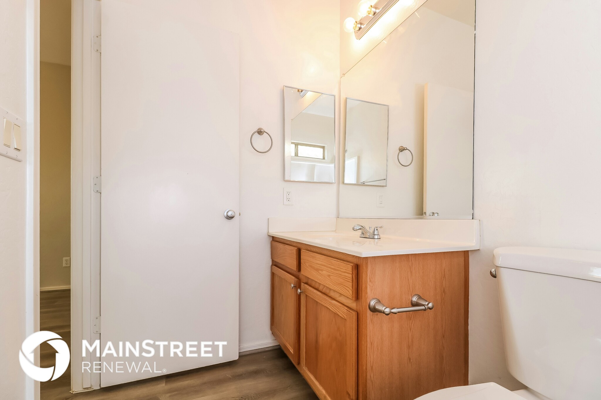 Building Photo - 15220 W Shaw Butte Dr