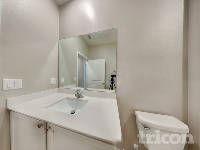 Building Photo - 4381 Carrabelle River Ln