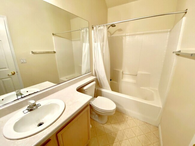 Building Photo - Perfect family home in Rhodes Ranch guard ...