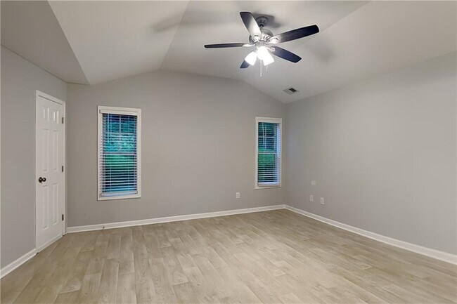 Building Photo - 422 Arrowhead Trail