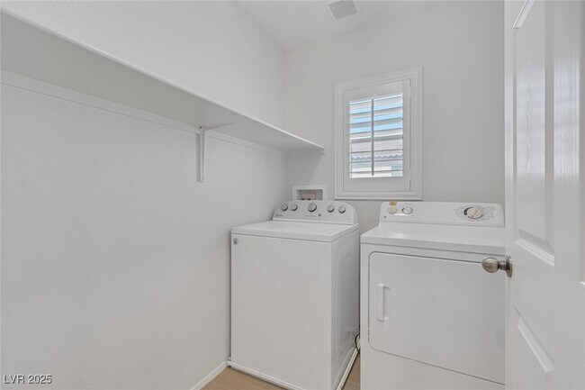 Building Photo - 7547 S Allon Abraham St