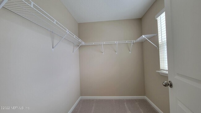 Building Photo - 12880 Josslyn Ln