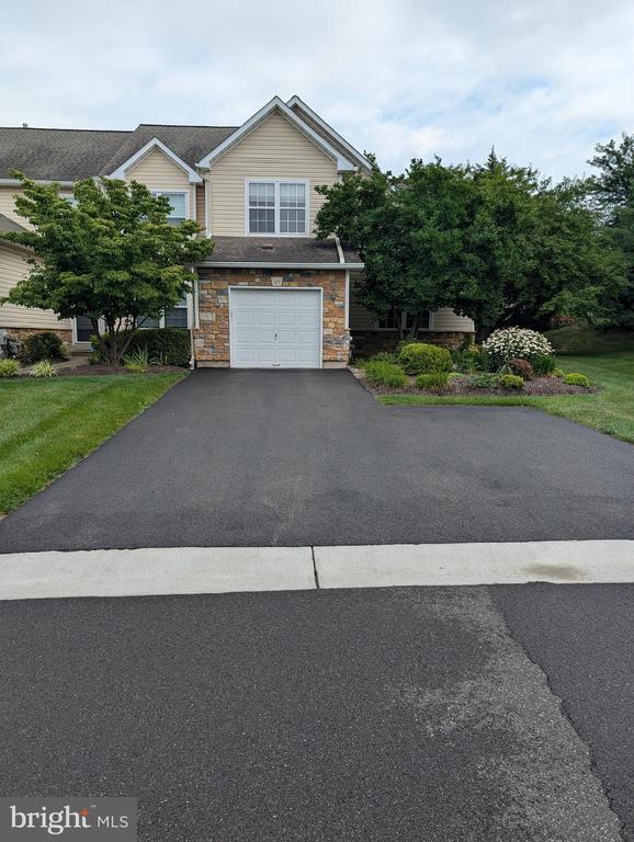 Building Photo - 123 Shoal Creek Dr