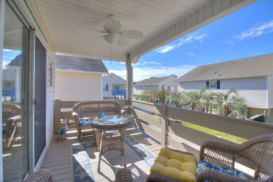 Building Photo - 9689 Stillwater Ct