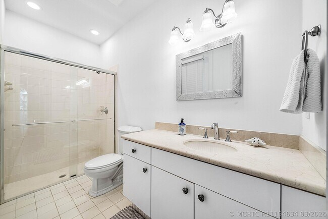Building Photo - 6412 San Michel Way
