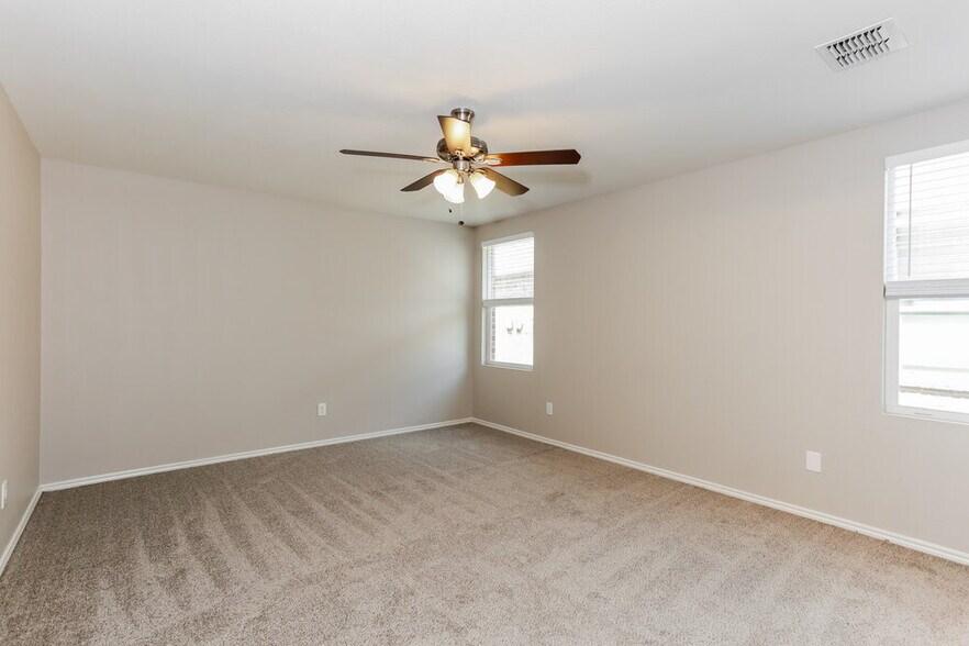 Building Photo - 9205 Cheswick Dr