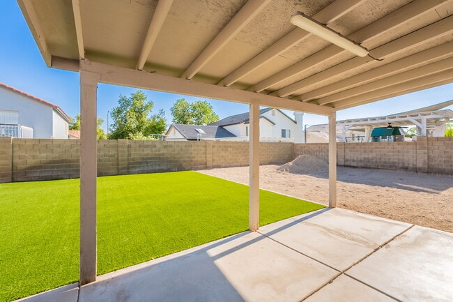 Building Photo - 3535 E Covina St