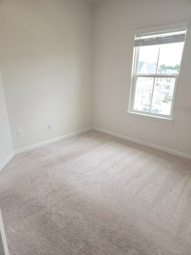 Bedroom2 - 2588 Grantham Place Dr