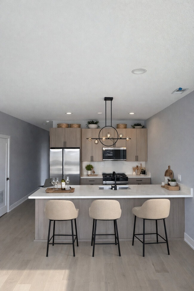 Building Photo - 2622 W Adams St