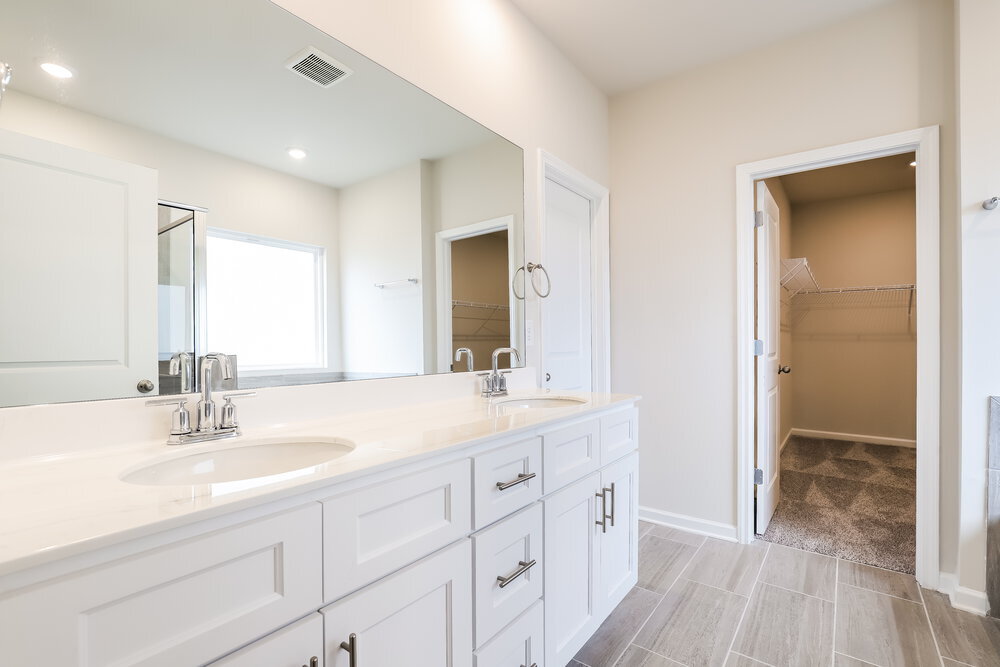 Building Photo - 5841 Hackberry Ln