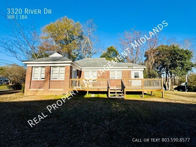 Building Photo - 3320 River Dr