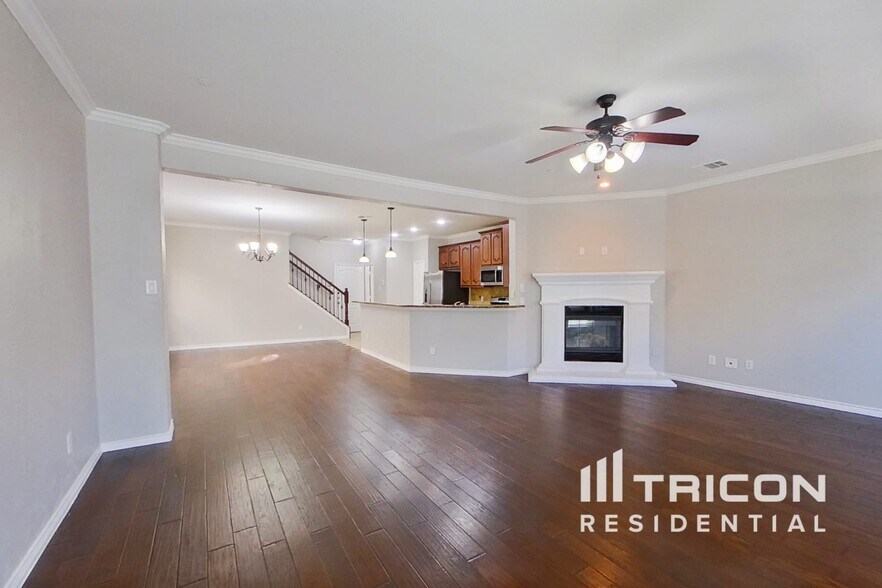 Building Photo - 4120 Comanche Dr