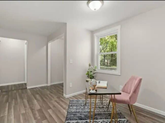 Building Photo - 3 Bedroom Single Family Home in Hanahan