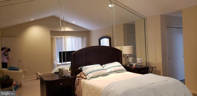 Building Photo - 8002 Grand Teton Dr