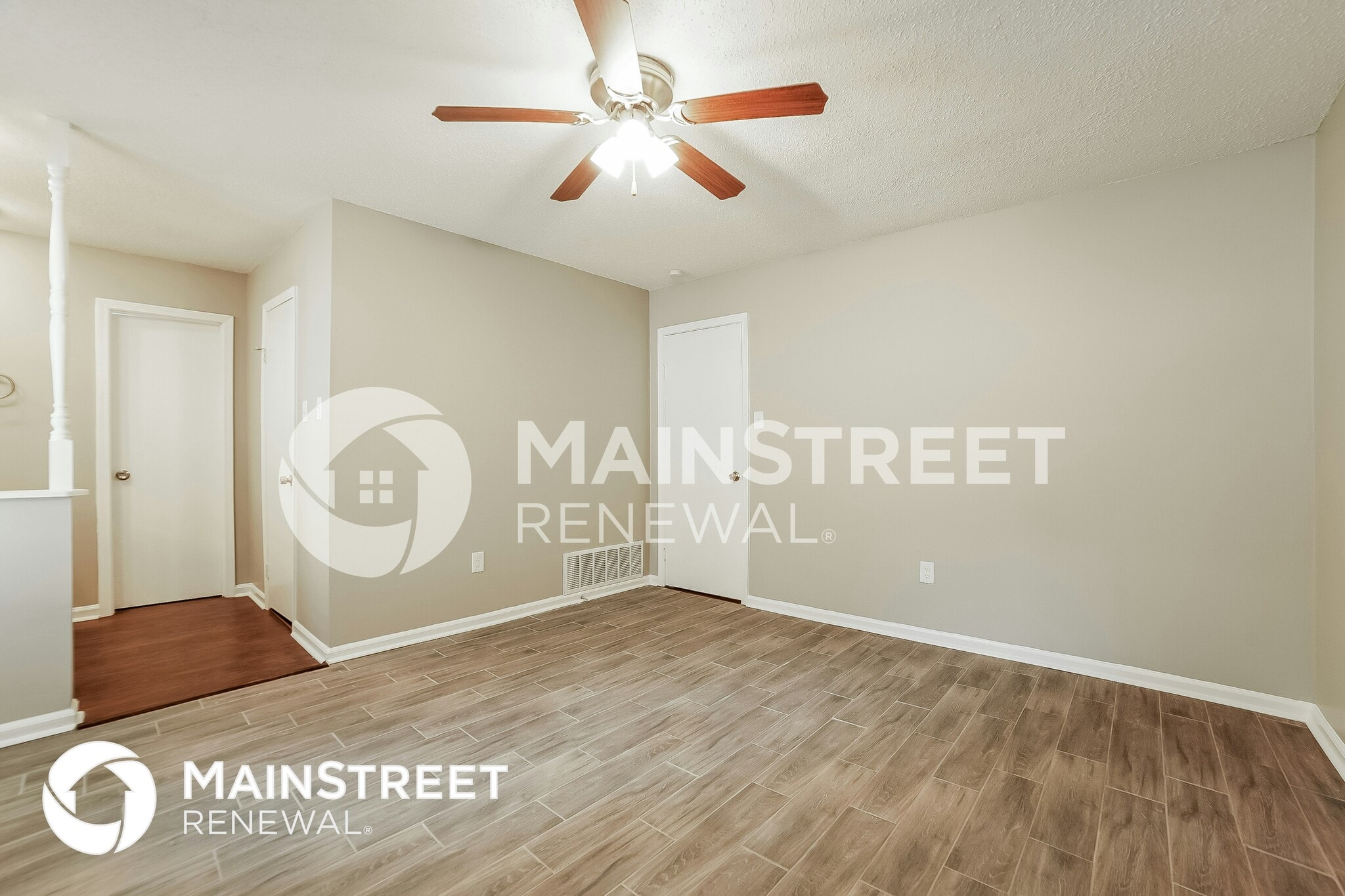 Building Photo - 8347 Bridgewood Dr