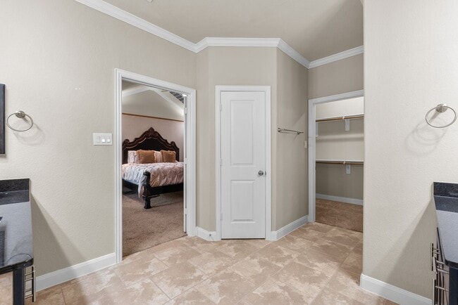 Building Photo - 416 Via Regatta Dr