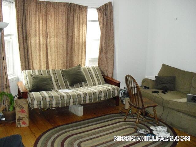 Building Photo - 140 St Alphonsus St