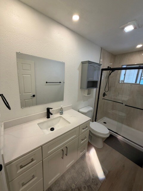 Building Photo - Stockton 2 Bedroom 2 Bathroom Condo