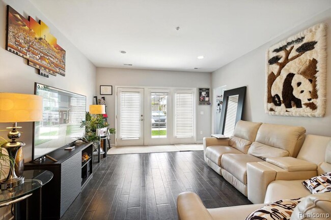 Building Photo - 5662 Arbor Chase Dr