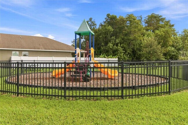 Building Photo - 3053 Red Hawk Ln